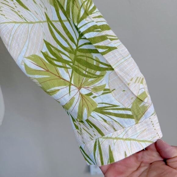 C&C California 100% Linen Tropical Botanical Print Buttons Roll Sleeve Blouse L - Picture 9 of 15